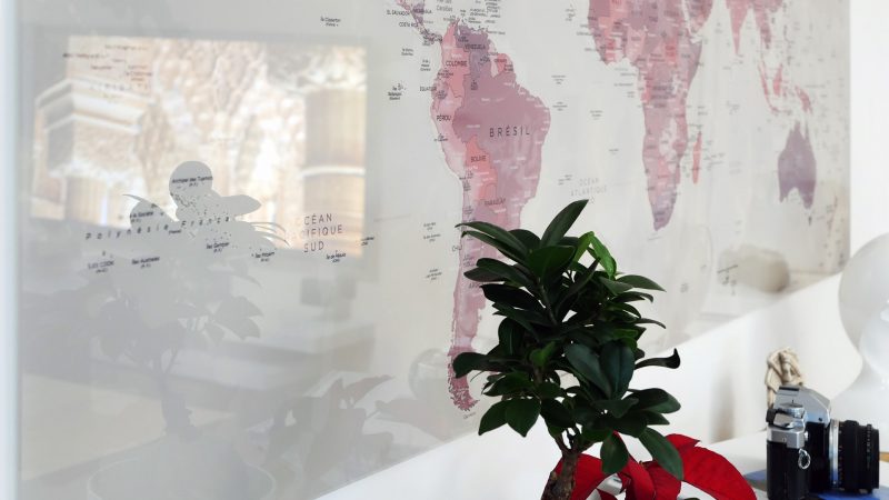 Mappemonde Plexiglas