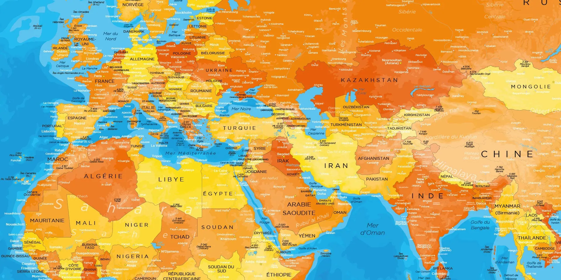 Carte-monde-planisphère-illustration-geographique-europe-asie-afrique-2023.jpg.