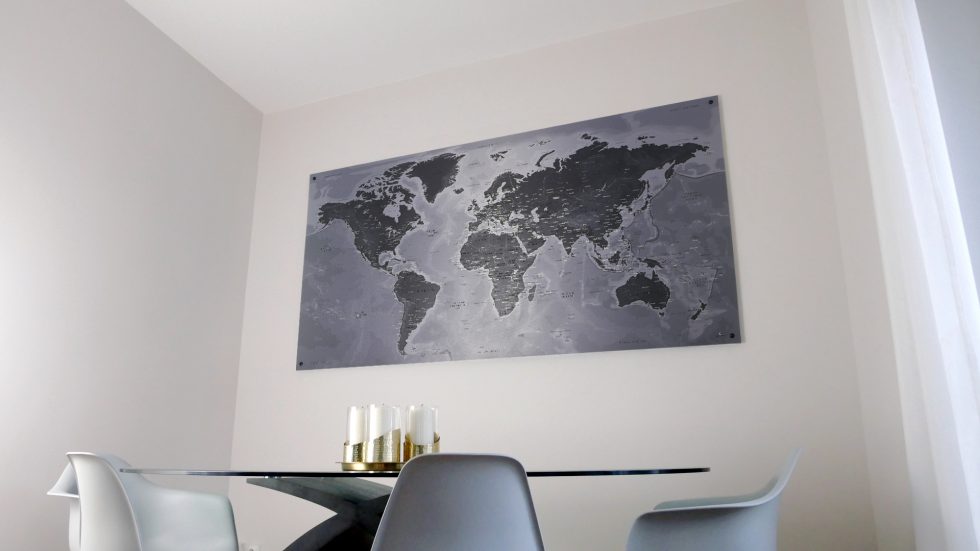 Mappemonde métallique en aluminium brossé – Image 7