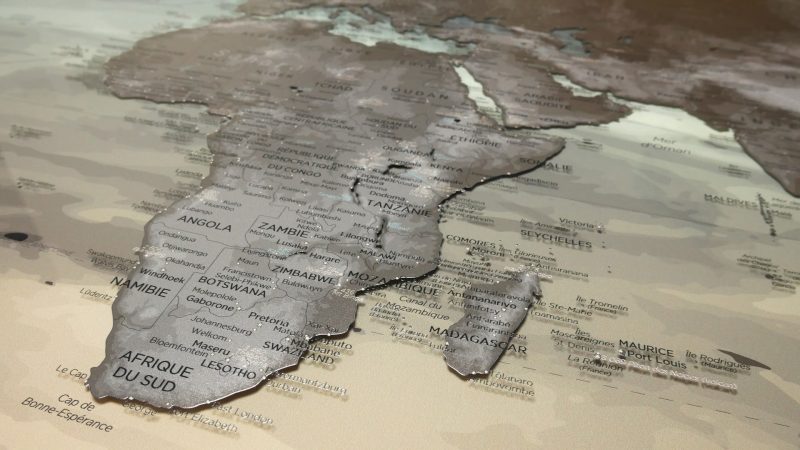 Mappemonde Plexiglas recto-verso 2/2 – Image 2
